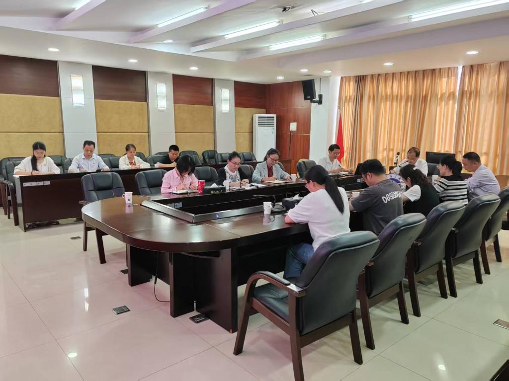 英国上市公司365